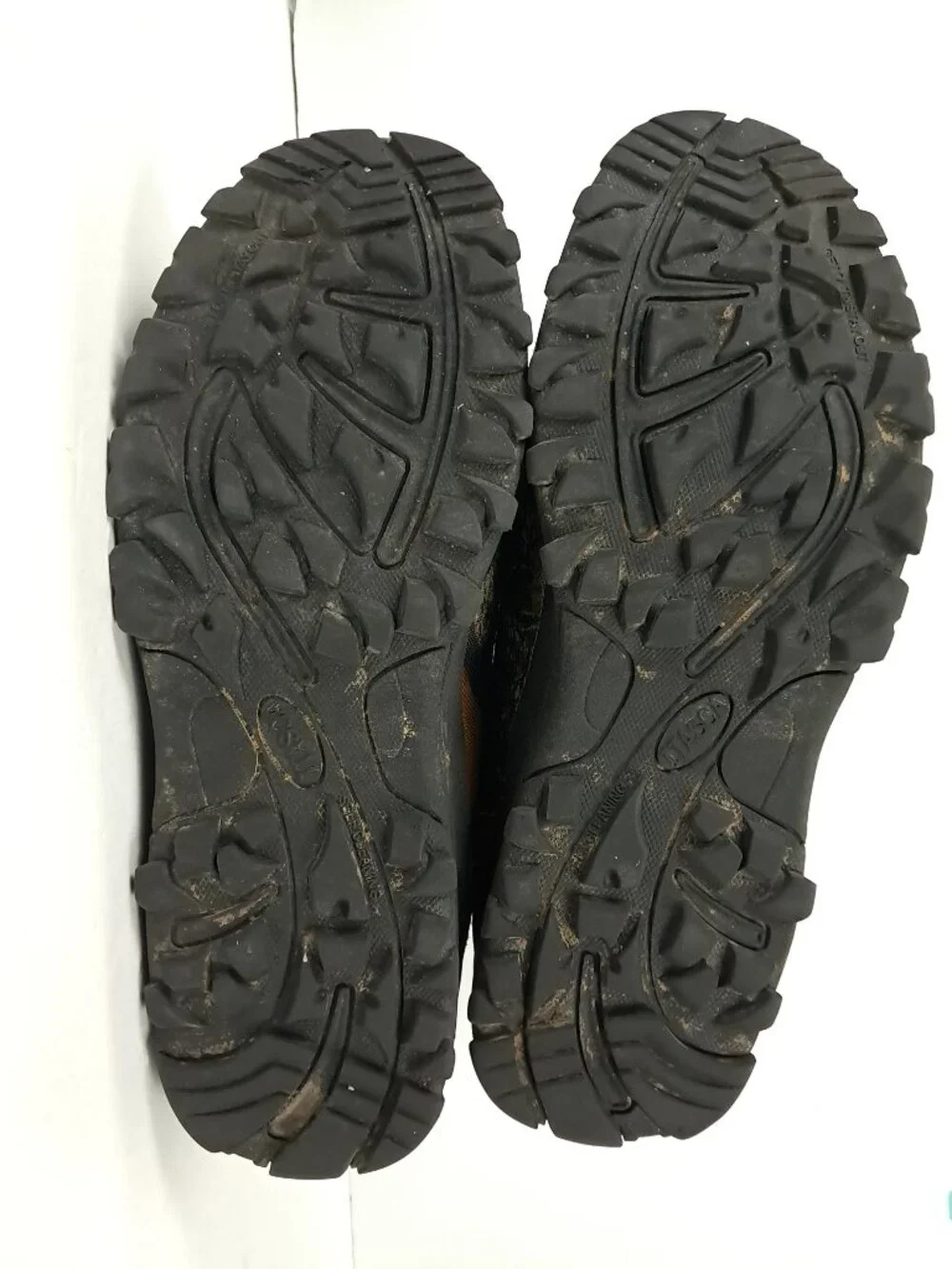 Itasca camo boots